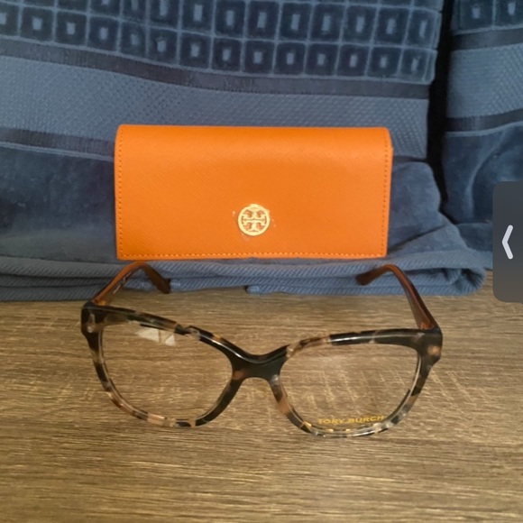 Tory Burch glasses different colors - Picture 2 of 5